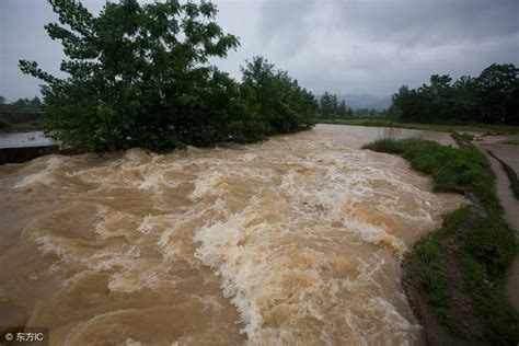 夢見淹大水|夢見洪水、發大水